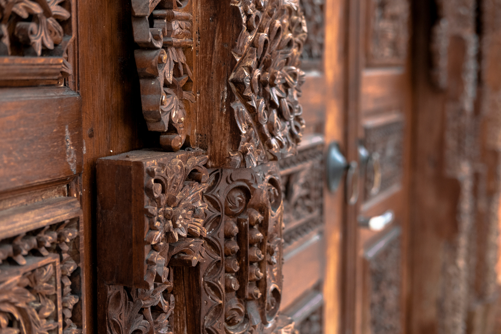 detail ukiran kayu jati gebyok jepara
